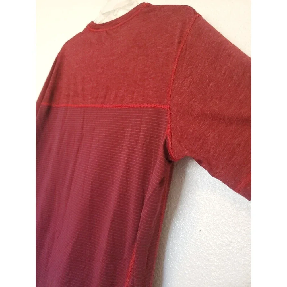 The North Face‎ T-shirt Flash Dry 100% Polyester Men's L Maroon Short Sleeve Tee - Picture 15 of 16